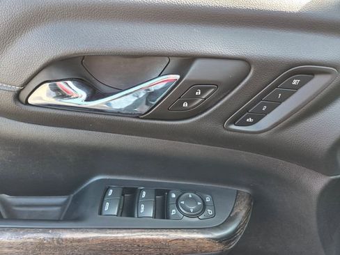 Used 2022 GMC Acadia Denali w/ GMC Pro Grade Package image 14