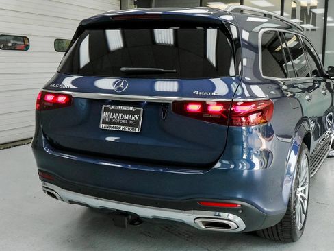 Used 2024 Mercedes-Benz GLS 580 4MATIC image 42