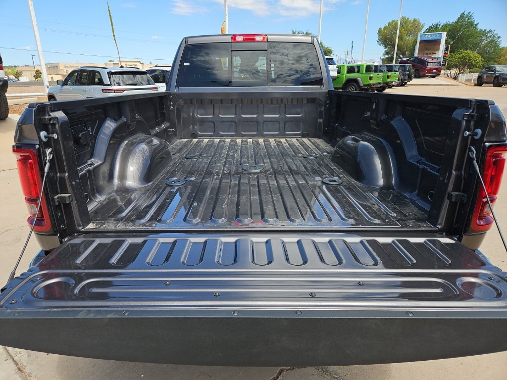 New 2026 RAM 3500 Tradesman AWD/4WD image 15