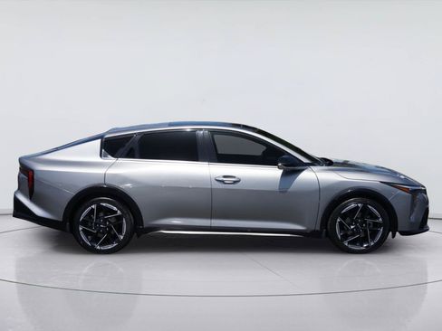 Used 2025 Kia K4 GT-Line w/ GT-Line Sunroof Package FWD image 5