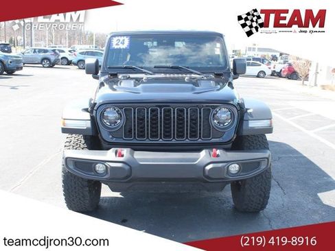 Used 2024 Jeep Wrangler Unlimited Rubicon AWD/4WD image 1