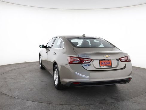 Used 2022 Chevrolet Malibu LT FWD image 10