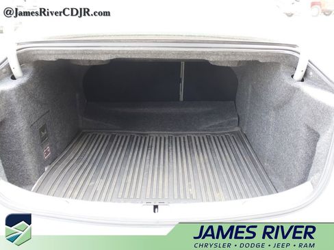 Used 2016 Chevrolet Impala LS FWD image 14