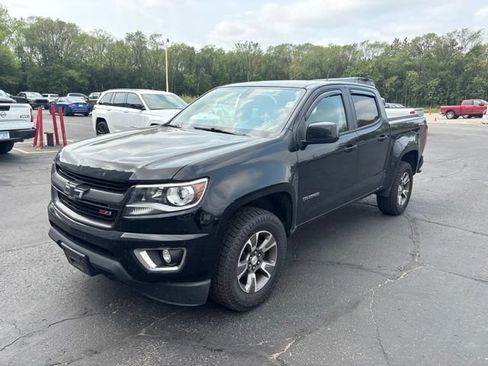 Used 2016 Chevrolet Colorado Z71 AWD/4WD image 3