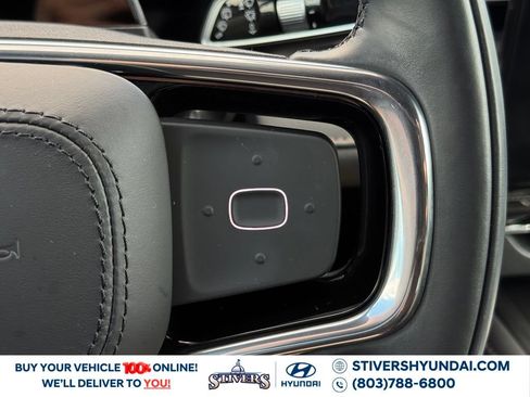 Used 2025 Lincoln Nautilus Reserve AWD/4WD image 36