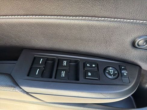 Used 2022 Acura ILX w/ Premium Package FWD image 17