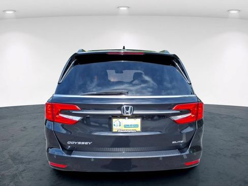 Used 2023 Honda Odyssey Elite image 10