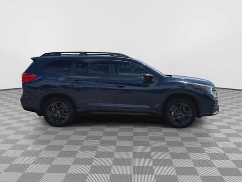 Used 2025 Subaru Ascent Onyx Edition w/ Onyx Package AWD/4WD image 9