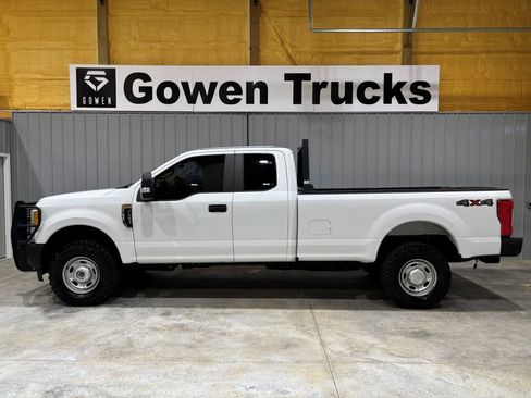 Used 2017 Ford F250 XL w/ Power Equipment Group image 2