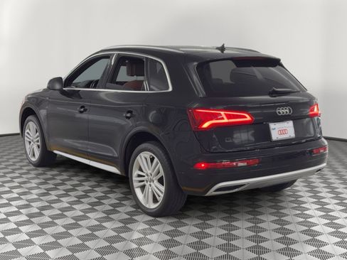 Used 2020 Audi Q5 2.0T Premium Plus AWD/4WD image 3