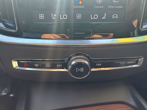 Certified 2025 Volvo V60 B5 Cross Country Plus image 25