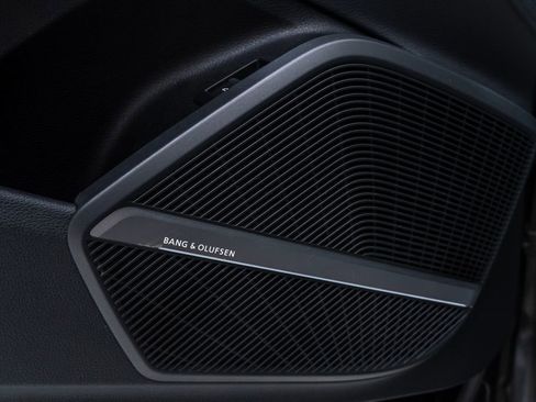 Used 2020 Audi Q5 2.0T Premium Plus w/ Premium Plus Package image 24