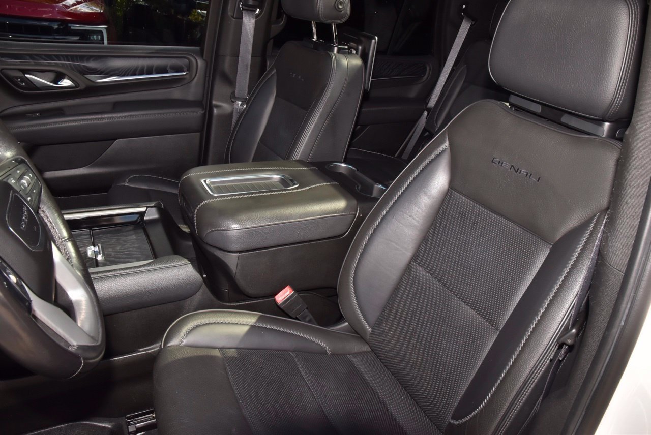 Used 2022 GMC Yukon Denali RWD image 35