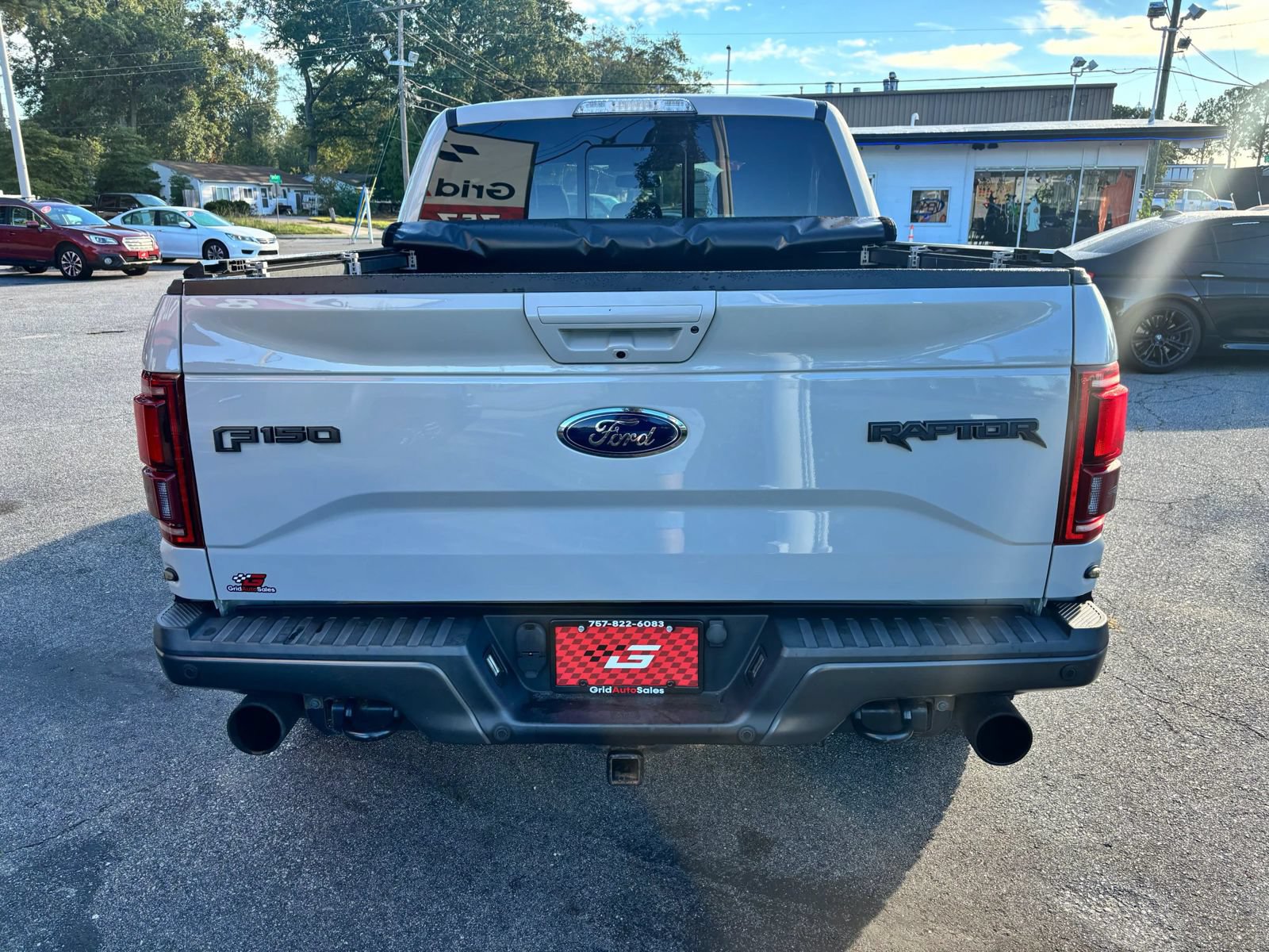 Used 2017 Ford F150 Raptor w/ Equipment Group 802A Luxury AWD/4WD image 4