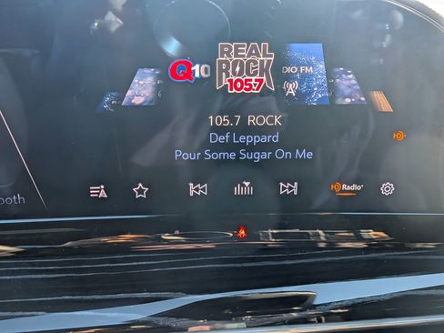 Used 2023 Cadillac Escalade ESV V w/ Heavy-Duty Trailer Package image 27