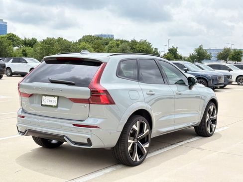 New 2026 Volvo XC60 T8 Ultra w/ Protection Package Premier AWD/4WD image 4