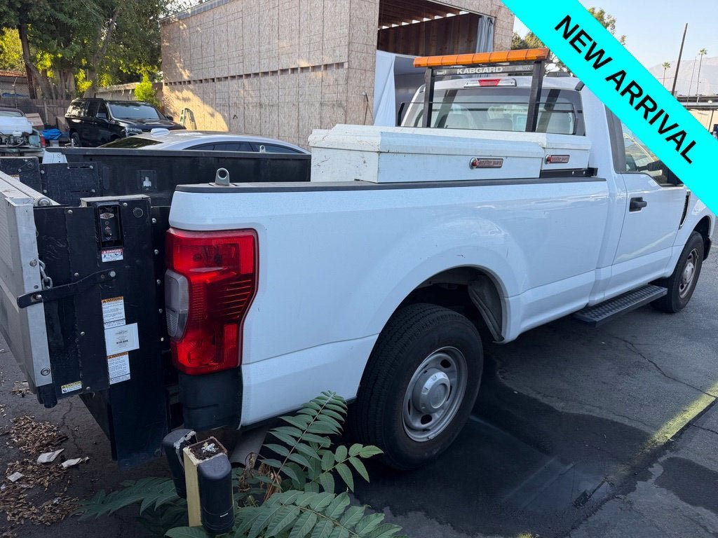 Used 2021 Ford F250 XL w/ Power Equipment Group RWD image 3