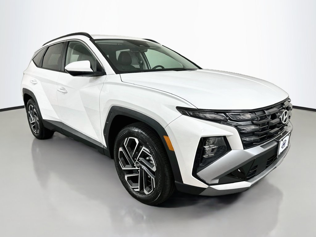 New 2026 Hyundai Tucson SEL Plus FWD image 3