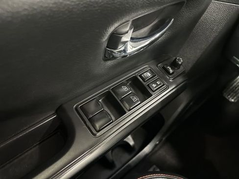 Used 2023 Nissan Titan PRO-4X w/ Pro-4x Convenience Package image 17