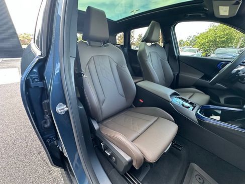 Used 2025 BMW X3 xDrive30i w/ Premium Package AWD/4WD image 27