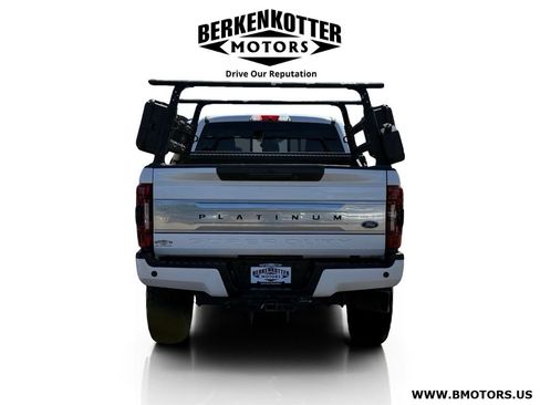 Used 2018 Ford F250 Platinum w/ Platinum Ultimate Package image 4