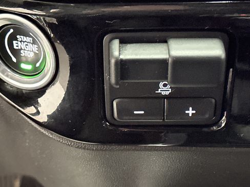 Used 2022 Chevrolet Silverado 1500 LT Trail Boss w/ Protection Package image 36