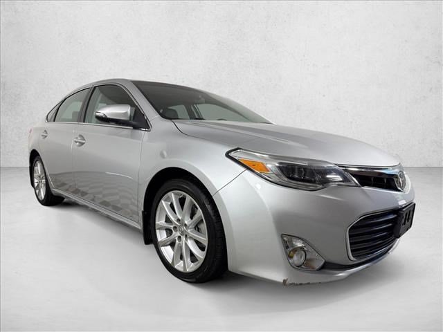 Used 2014 Toyota Avalon Limited w/ Technology Package FWD image 1