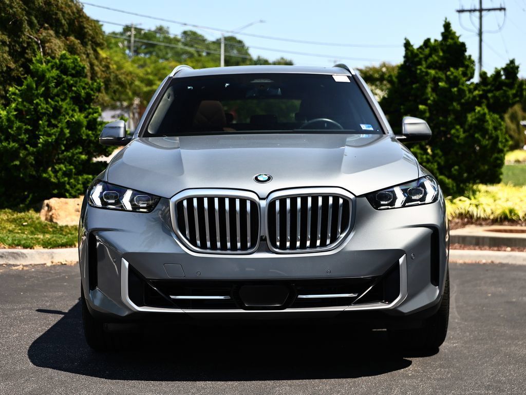 Used 2024 BMW X5 sDrive40i RWD image 14