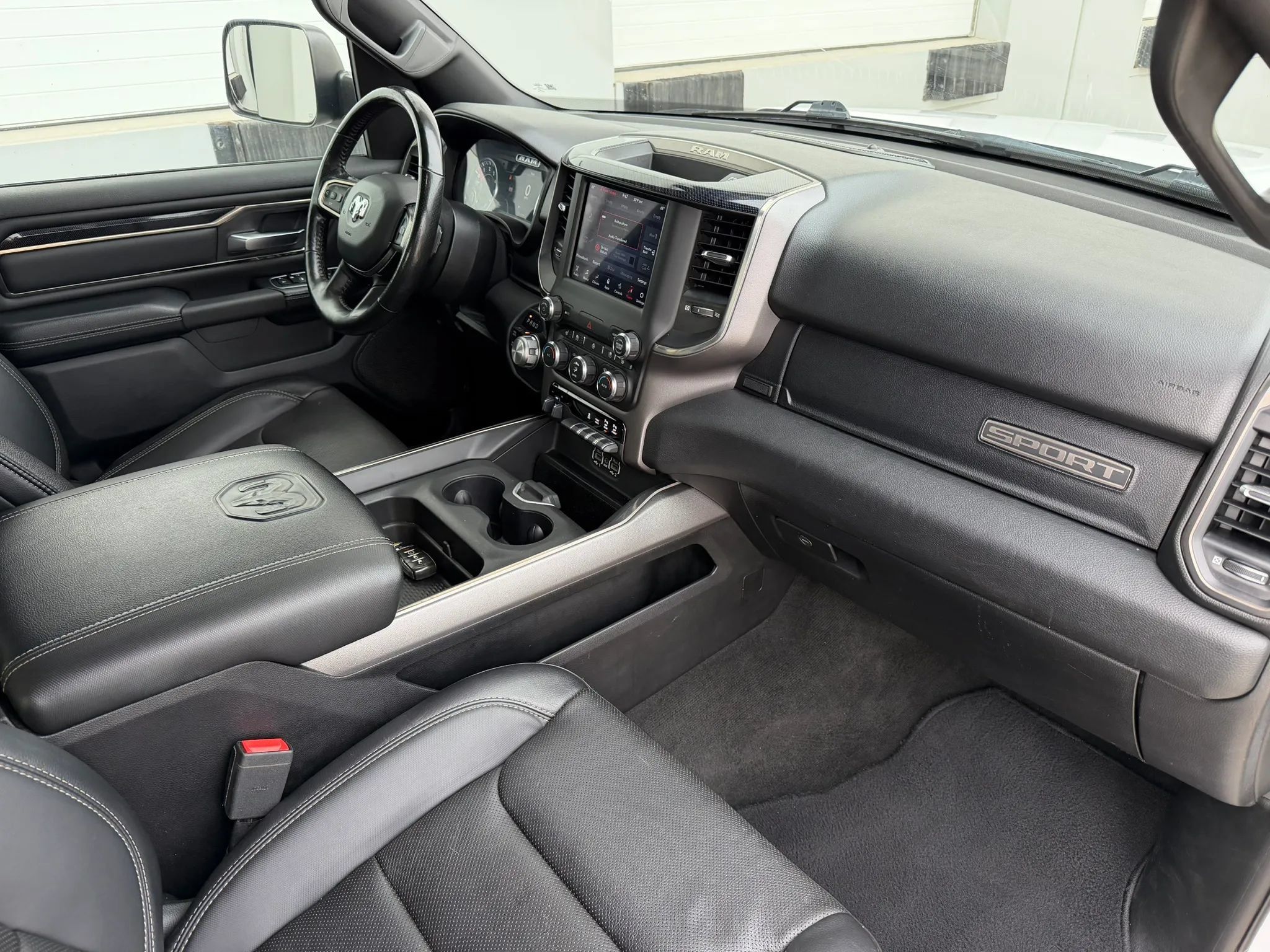 Used 2020 RAM 1500 Sport w/ Level 2 Equipment Group AWD/4WD image 14