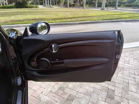 Used 2020 MINI Cooper S image 30