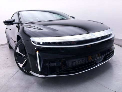 Used 2023 Lucid Air Touring AWD/4WD image 3