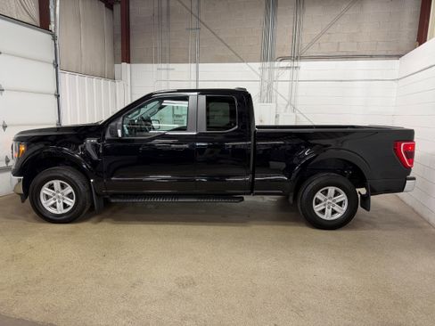 Used 2023 Ford F150 XL w/ XL Chrome Appearance Package image 4