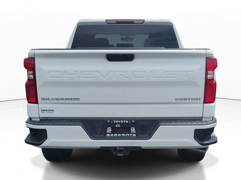 Used 2021 Chevrolet Silverado 1500 Custom RWD image 9