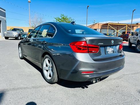 Used 2017 BMW 330i xDrive Sedan AWD/4WD image 5