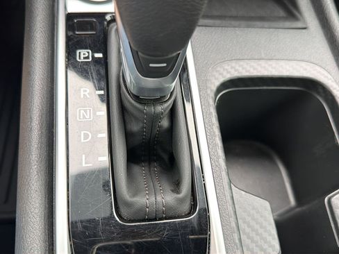 Used 2025 Nissan Sentra SV w/ All-Weather Package FWD image 13