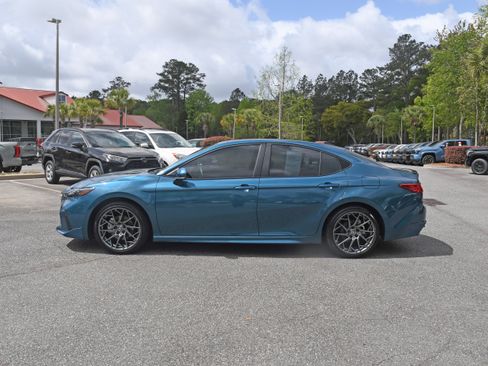 Certified 2025 Toyota Camry XSE image 2