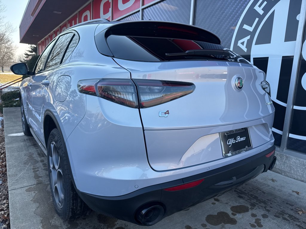 New 2026 Alfa Romeo Stelvio Sprint AWD/4WD image 8