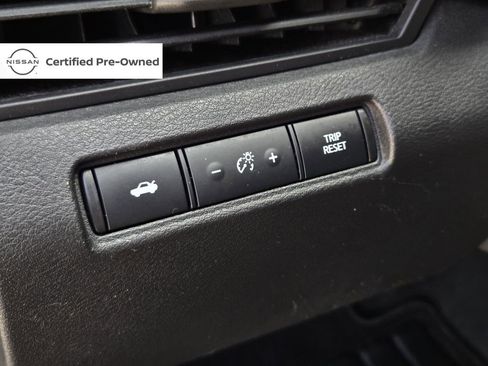 Certified 2025 Nissan Altima 2.5 S FWD image 16