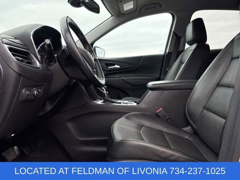 Used 2023 Chevrolet Equinox Premier image 18