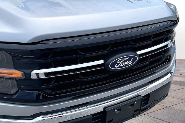 Certified 2025 Ford F150 XLT w/ Equipment Group 301A Standard RWD image 31