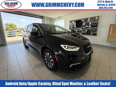 Used 2022 Chrysler Pacifica Touring-L