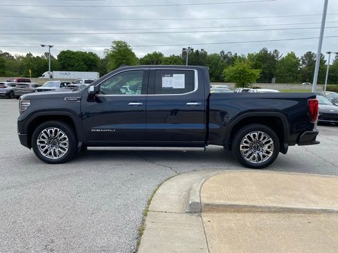 Used 2023 GMC Sierra 1500 Denali Ultimate AWD/4WD image 4