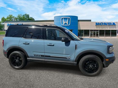 Used 2021 Ford Bronco Sport First Edition image 3