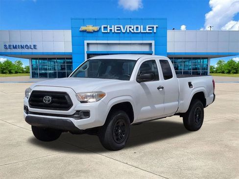 Used 2020 Toyota Tacoma SR AWD/4WD image 2