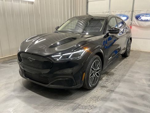 Used 2024 Ford Mustang Mach-E Premium image 3