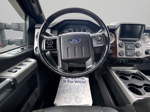 Used 2015 Ford F250 Lariat w/ Lariat Ultimate Package AWD/4WD image 5