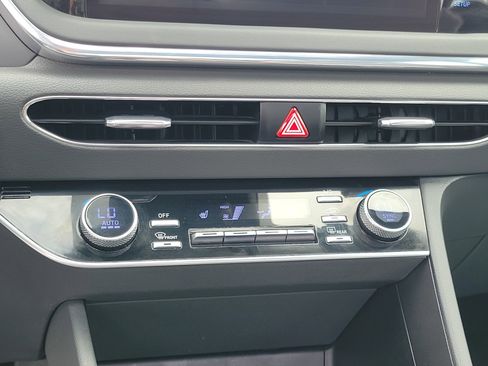Used 2021 Hyundai Sonata SEL Plus w/ Tech Package FWD image 27
