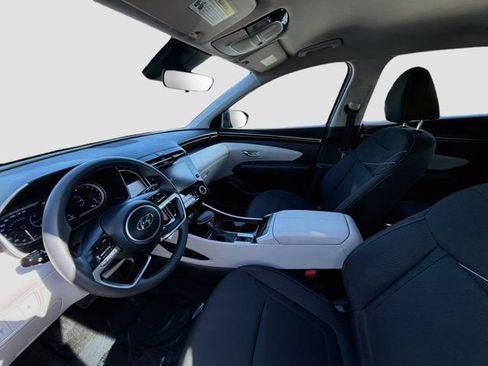 Used 2024 Hyundai Tucson SE FWD image 20
