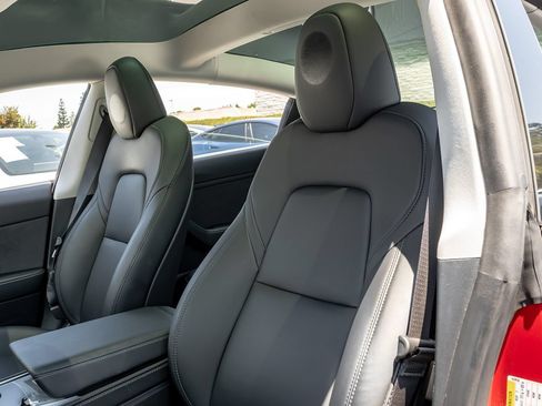 Used 2023 Tesla Model 3 Long Range AWD/4WD image 8
