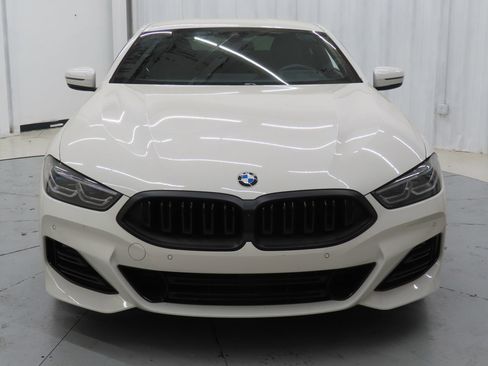 Used 2023 BMW 840i Coupe w/ M Sport Professional Package RWD image 9